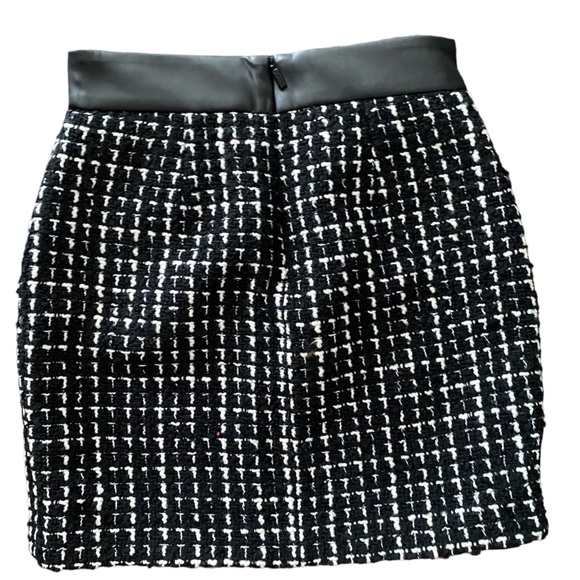 Marciano Elegant Tweed Wool Mini Skirt - Size S - Picture 7 of 10